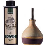 מארז פחית שמן זית ובקבוק חרס