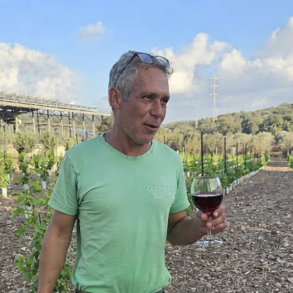 סיור בכרם וטעימות יין – 16/5/26